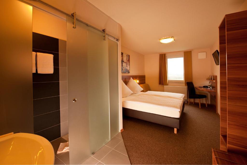 גרדינג Astay Hotel מראה חיצוני תמונה