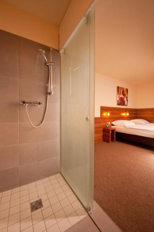 גרדינג Astay Hotel מראה חיצוני תמונה